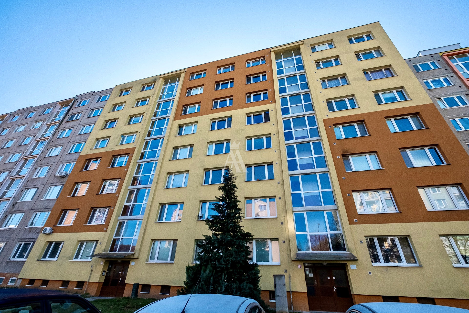 PREDAJ BYTU V KOŠICIACH - PONÚKNITE