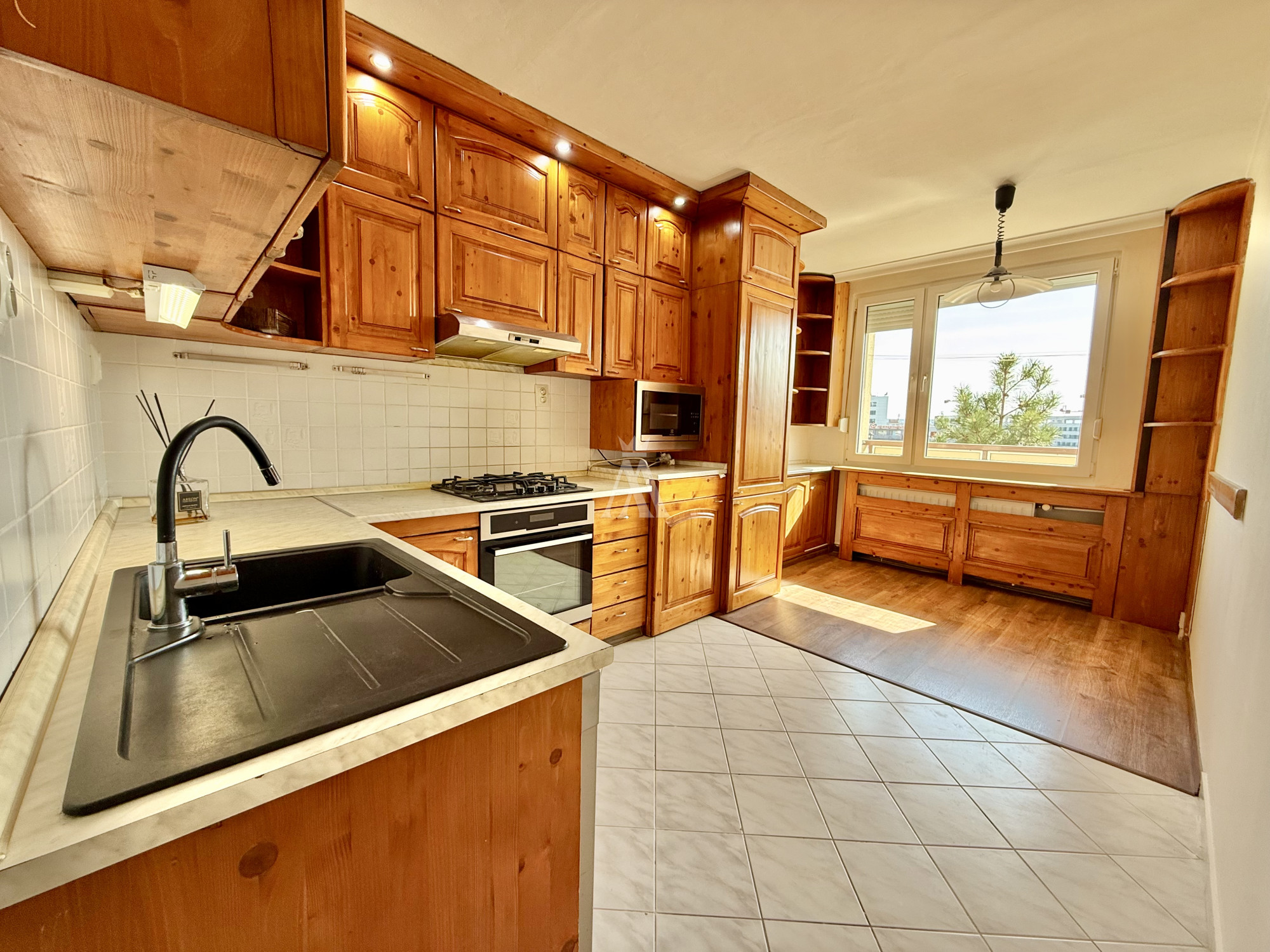 3 IZBOVÝ BYT, MOLDAVSKÁ CESTA, TERASA KOŠICE ZÁPAD