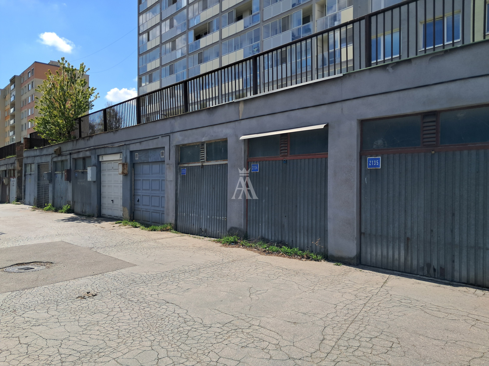 GARÁŽ NA ULICI TURGENEVOVA, KOŠICE - JUH