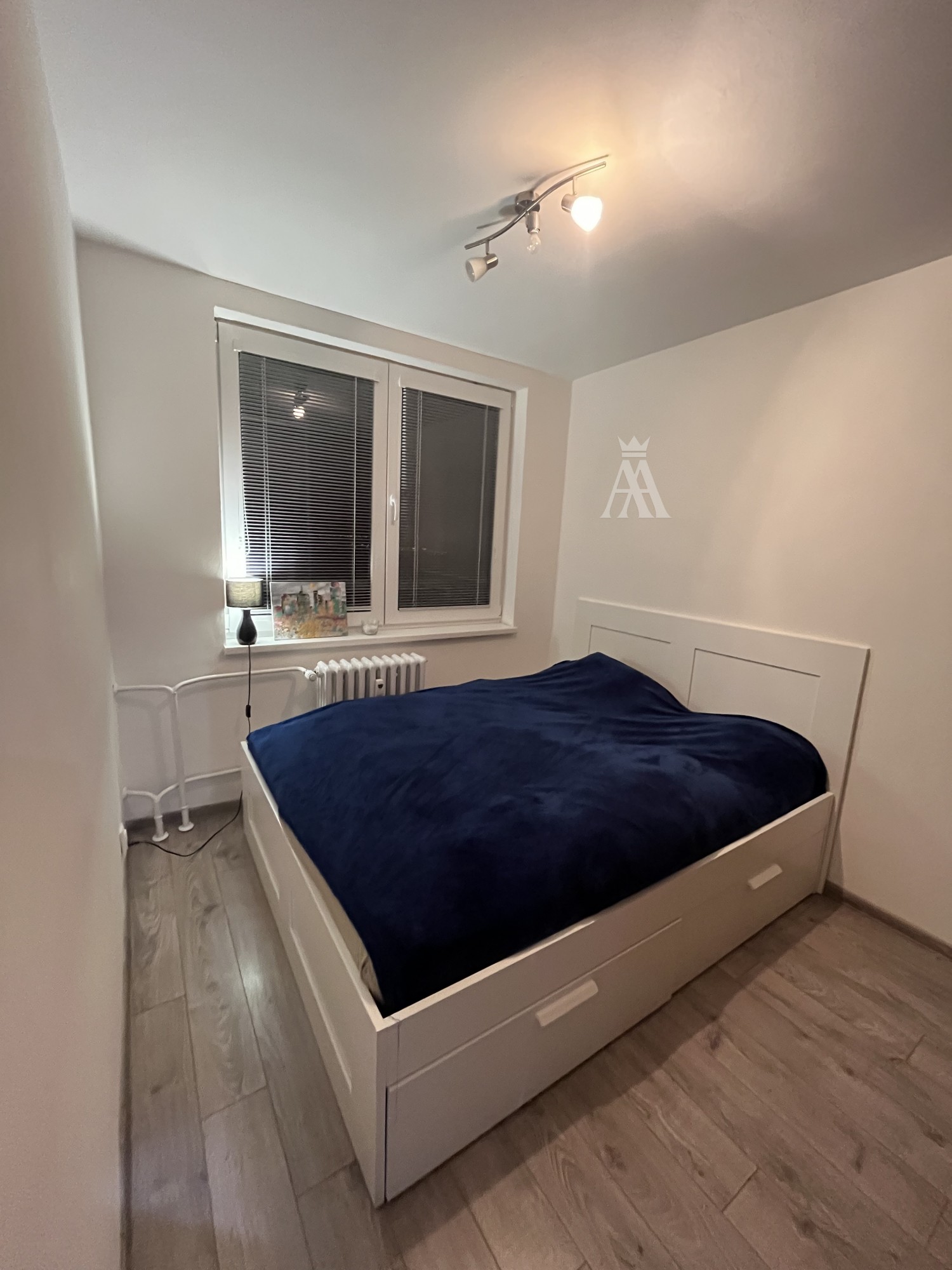 Kompletná rekonštrukcia, 42 m2, 6 m lodžia.