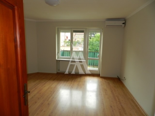 2 izbový tehlový byt, výmera 60 m2