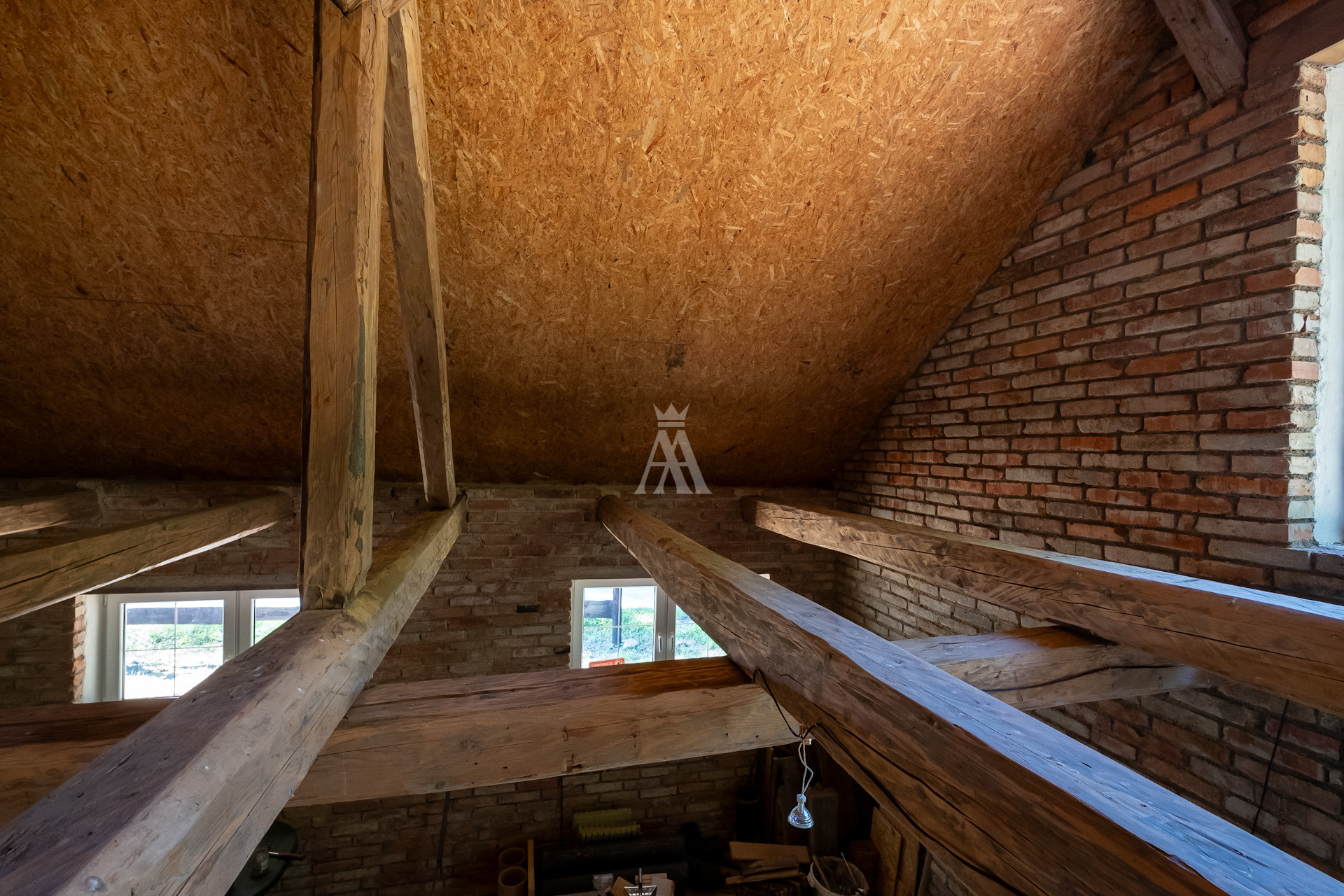 výmera pozemku 828 m², IS elektrina, studňa, žumpa
