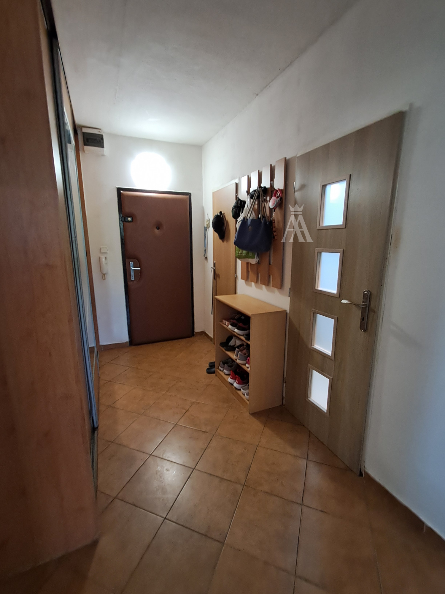 výborná poloha, kompletná občianska vybavenosť