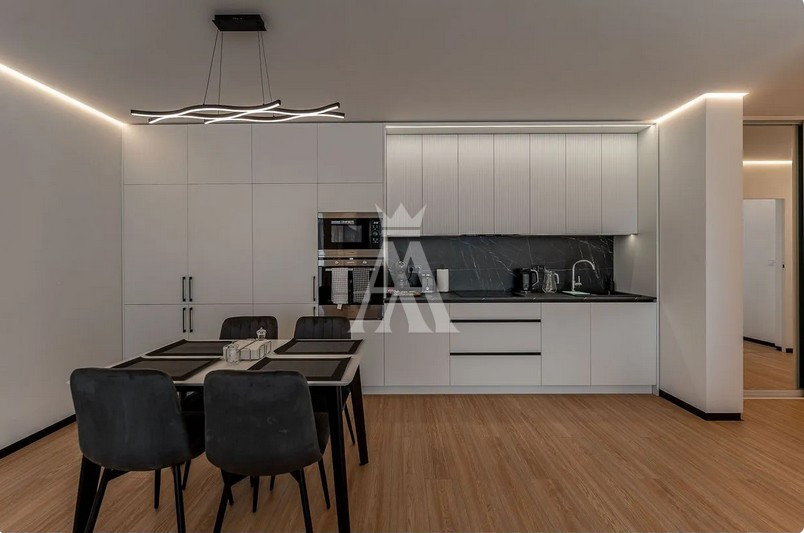 Novostavba so zariadením o výmere 57,1 m2 + balkón 11 m2, 2.poschodie