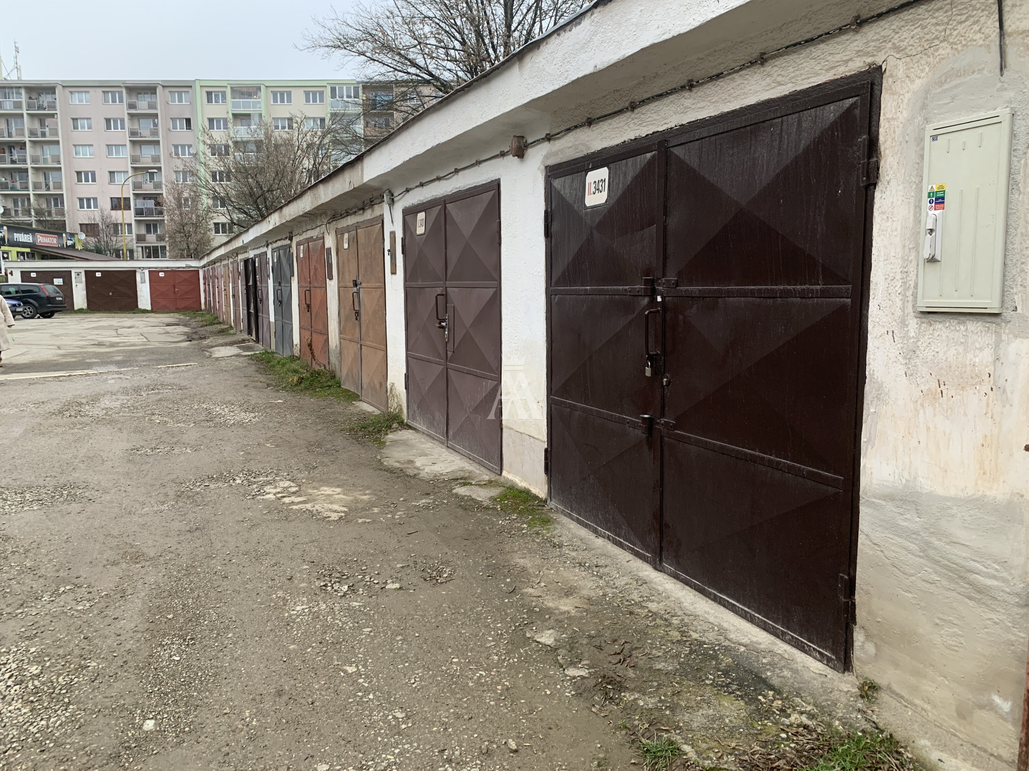 RADOVÁ GARÁŽ S ELEKTRIKOU VHODNÁ AJ AKO SKLADOVÝ PRIESTOR