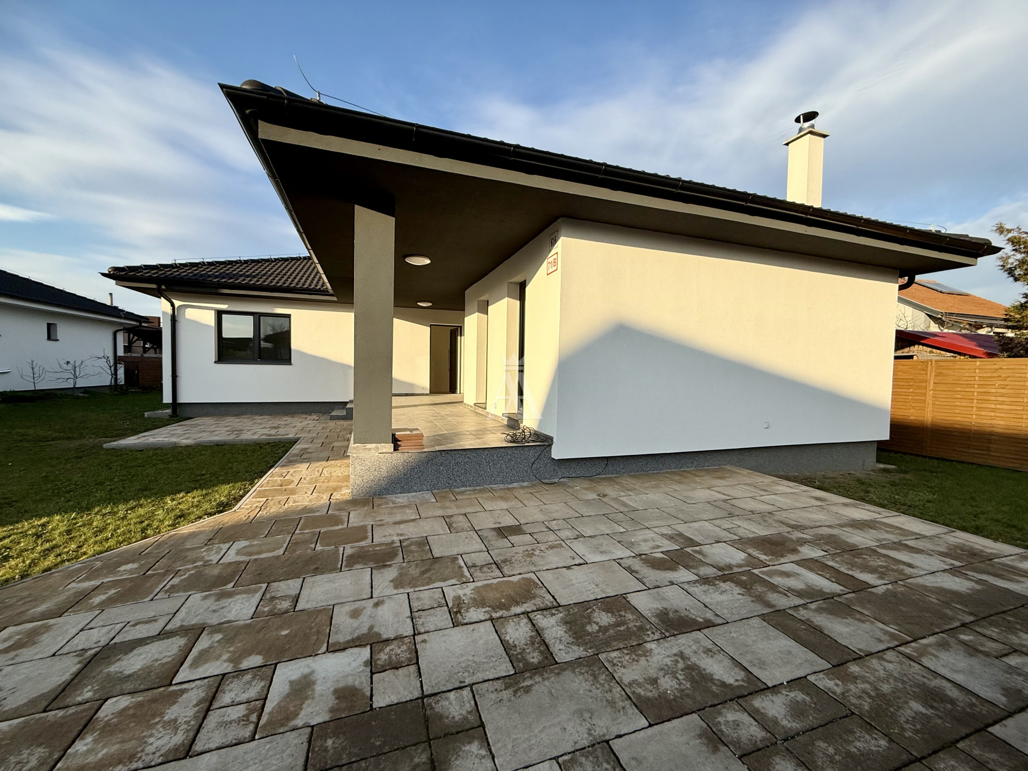 NOVOSTAVBA BUNGALOV