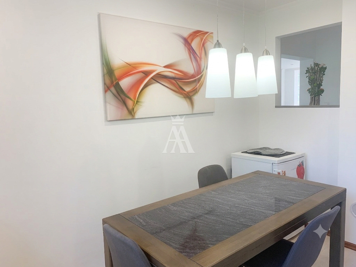 3 izbový byt, kvalitne a moderne zrekonštruovaný, kompletne zariadený, 68 m2